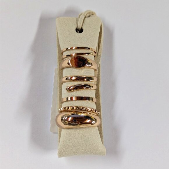 GOLD RING SET - Picture 1 of 2